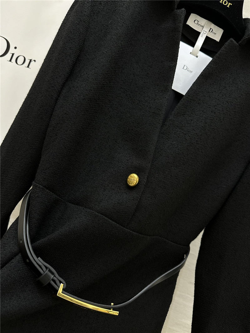 D10r deep v neck dress