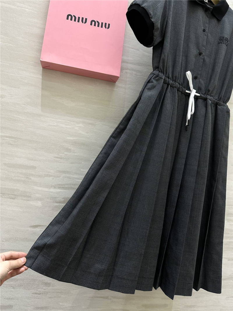 M1um1u plaid pleated dress