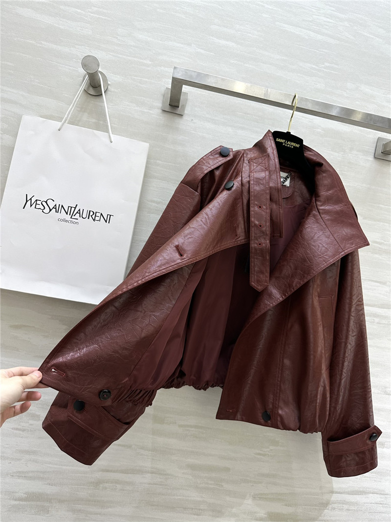 Y51 pleated trench coat