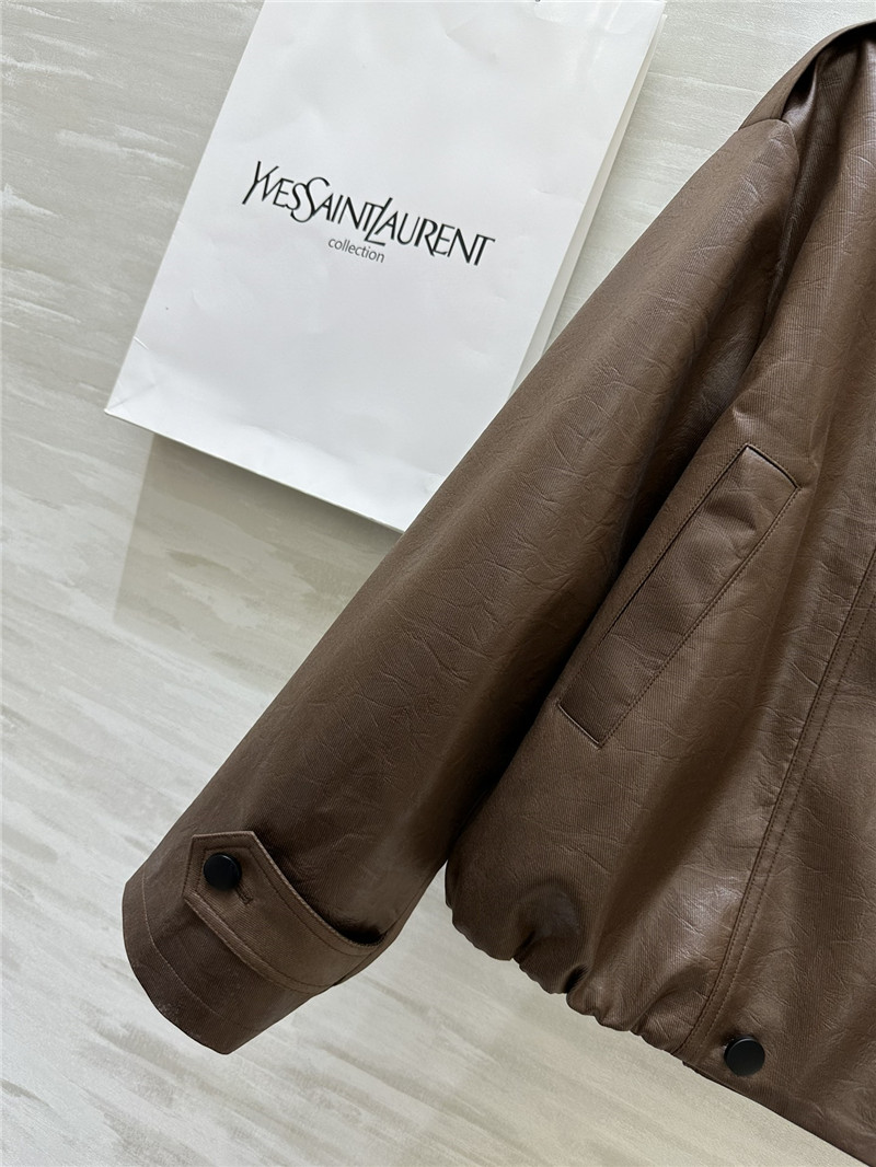 Y51 pleated trench coat