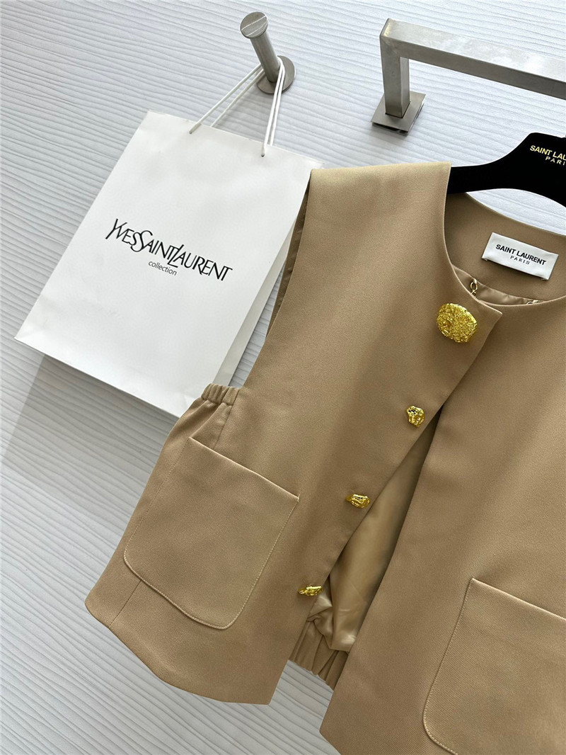 Y51 metal button vest