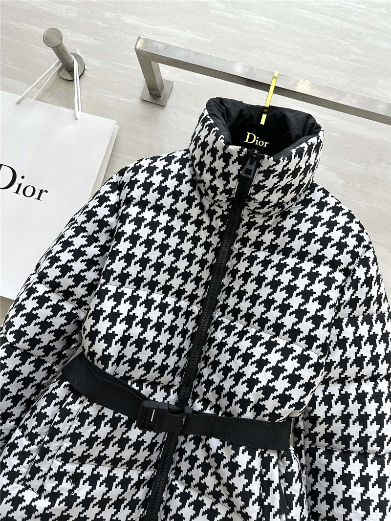 D10r stand collar down jacket