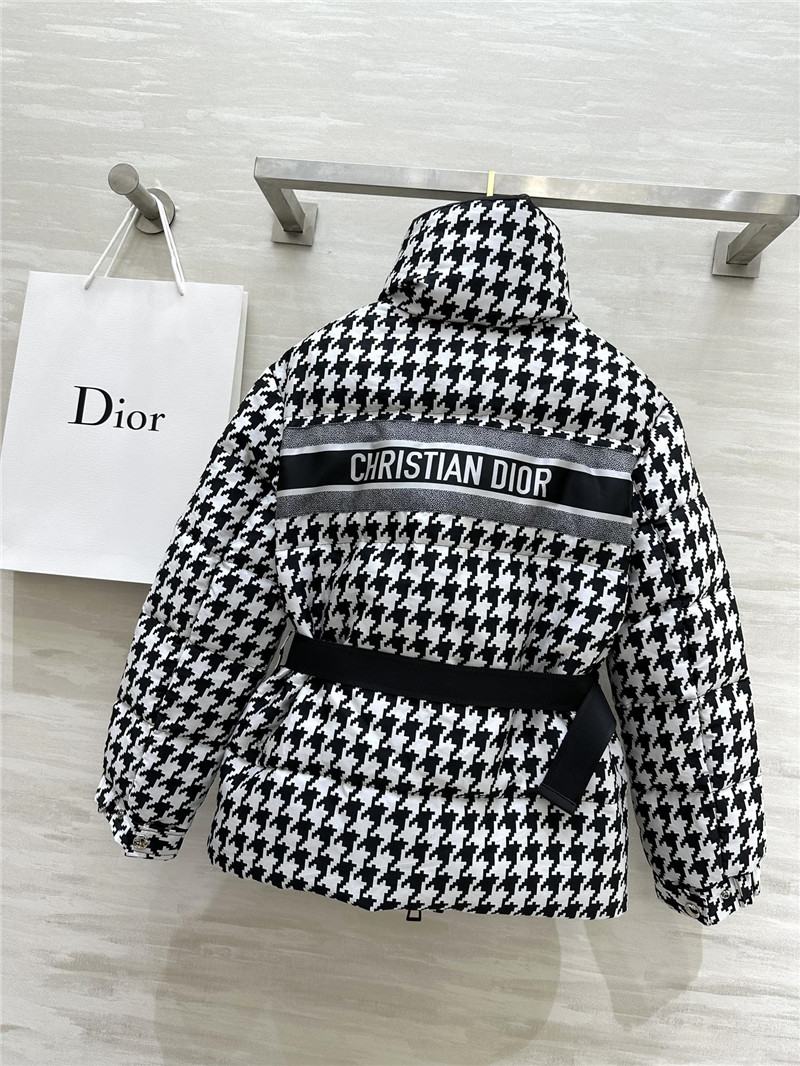 D10r stand collar down jacket