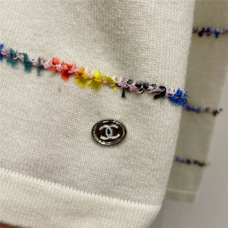 Ch**el striped intarsia cashmere sweater in white
