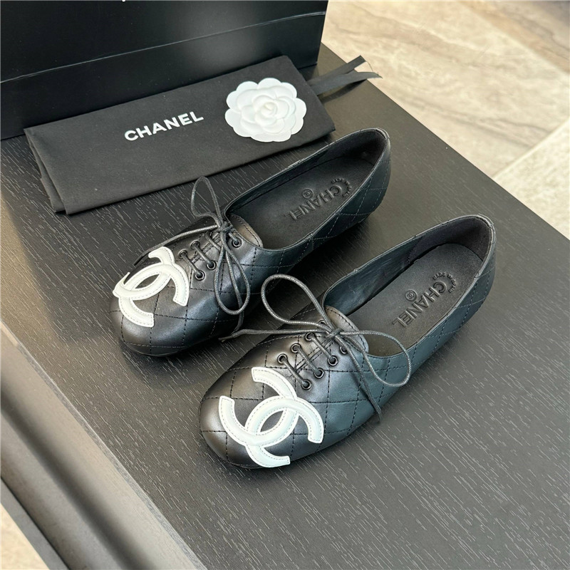 Ch**el lace-up black leather flats