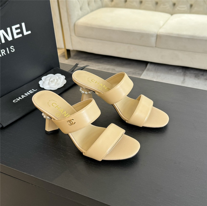 Ch**el pearl heel nude smooth leather mules