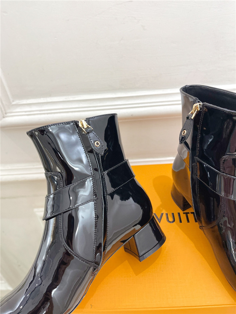 l0vis Vvtt0n patent leather westside ankle boots