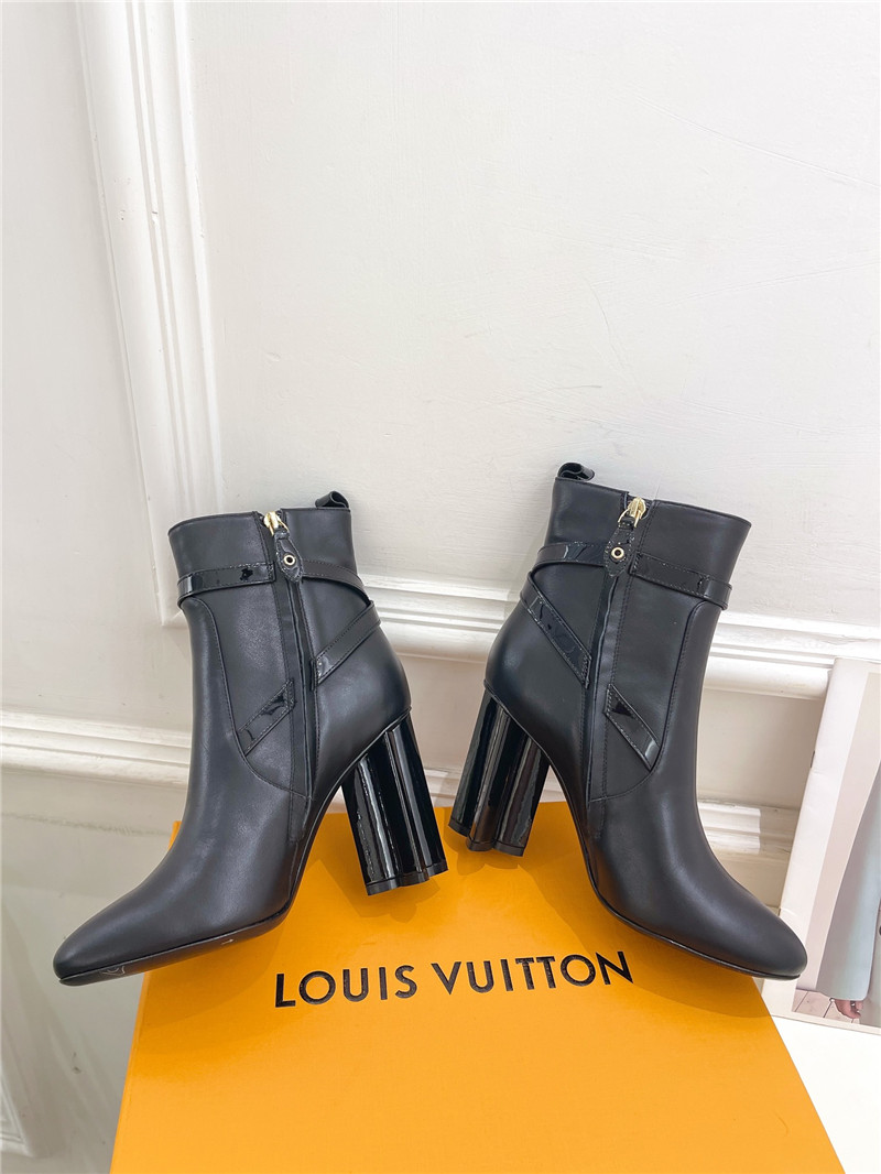 l0vis Vvtt0n silhouette ankle boot