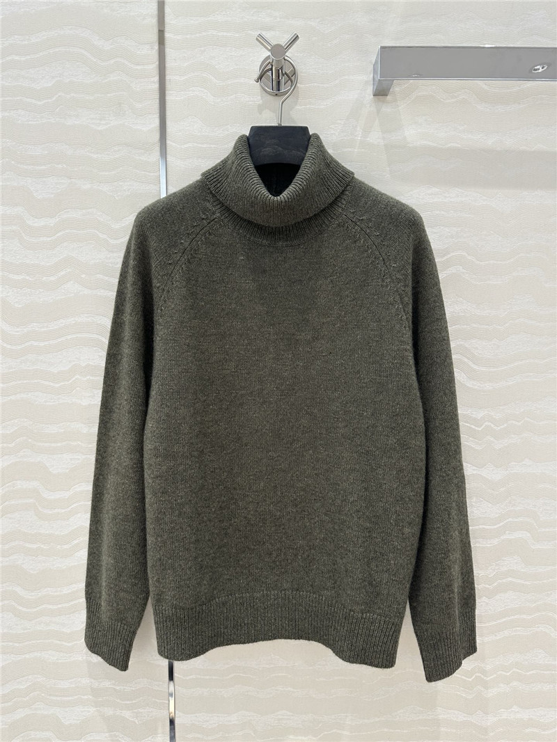 F**di grey cashmere turtleneck sweater