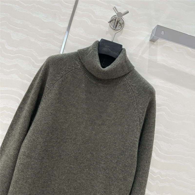 F**di grey cashmere turtleneck sweater