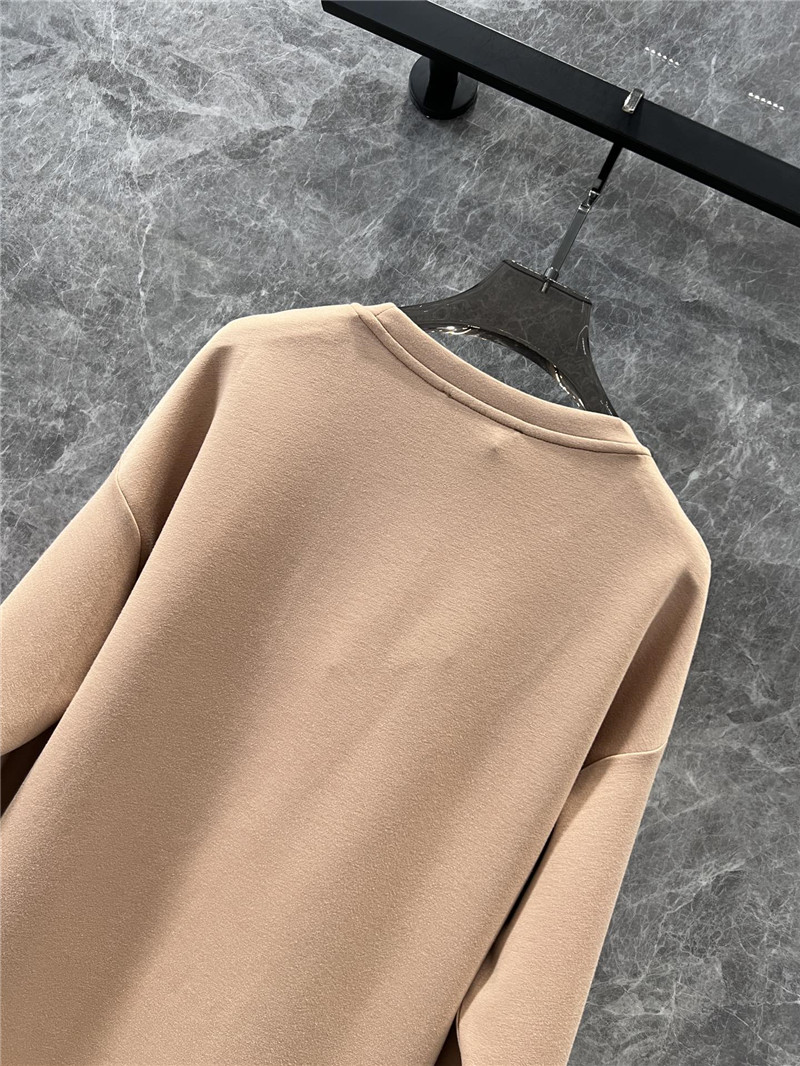 M1um1u sweatshirt + short skirt set