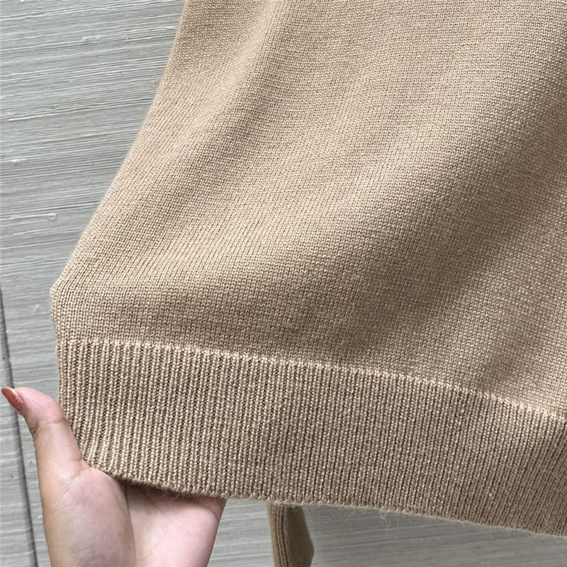 Ce1i*e triomphe wool sweater in beige