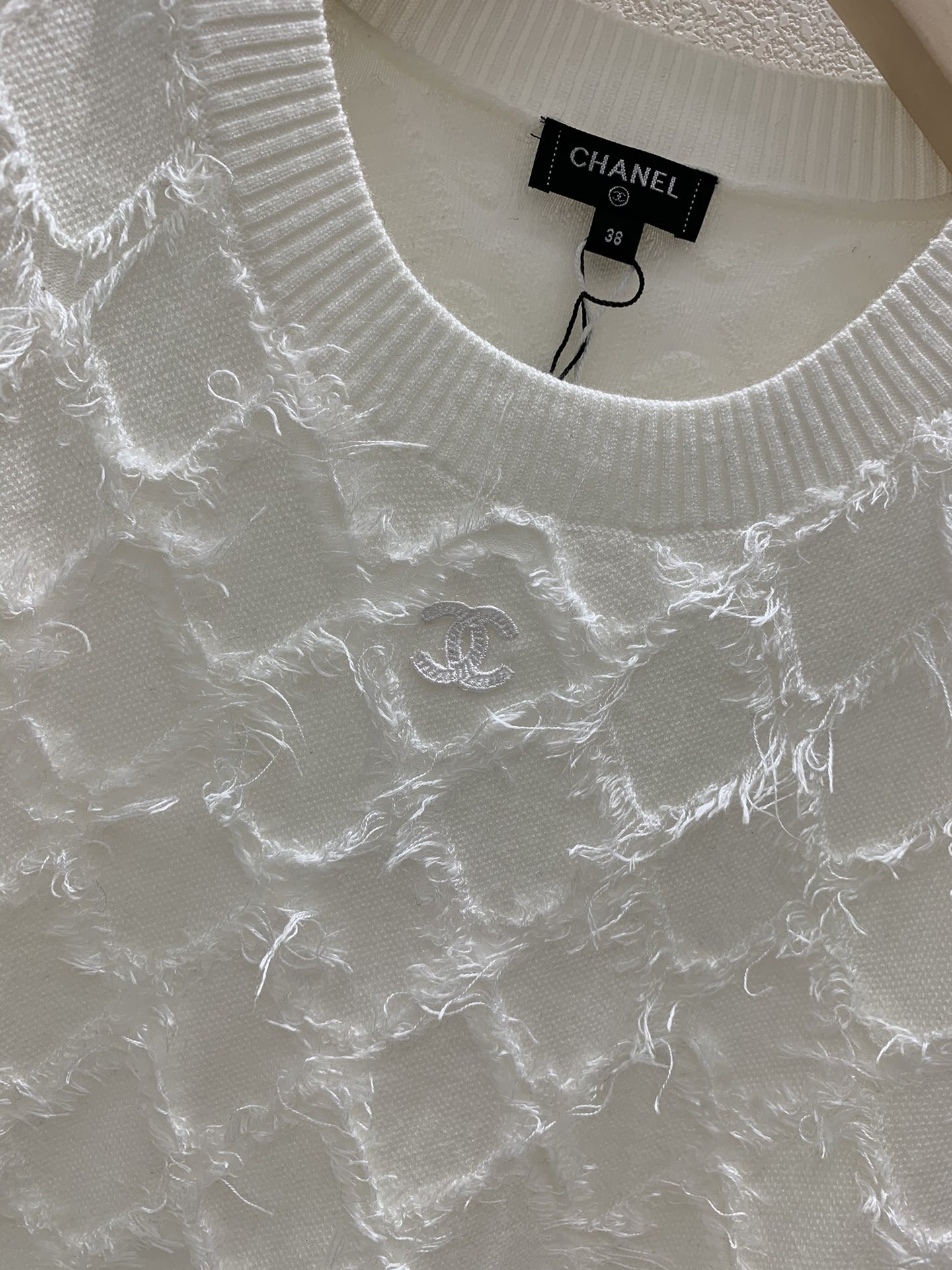 ch**el D1am0nd blend knit short-sleeve top white
