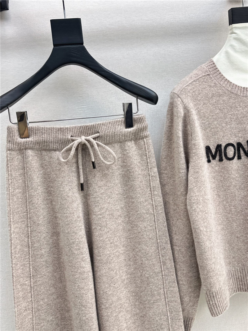 Moncler knitted suit