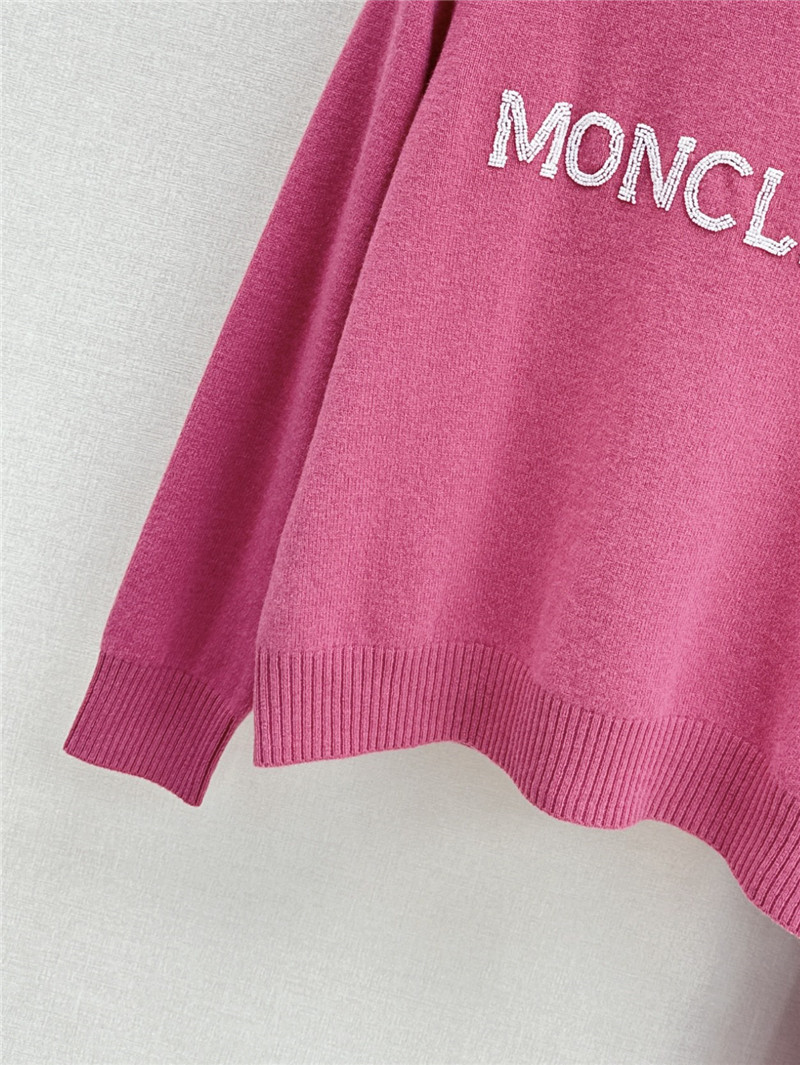 Moncler knitted suit