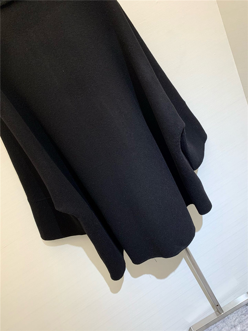 Vanitoo cashmere cape coat