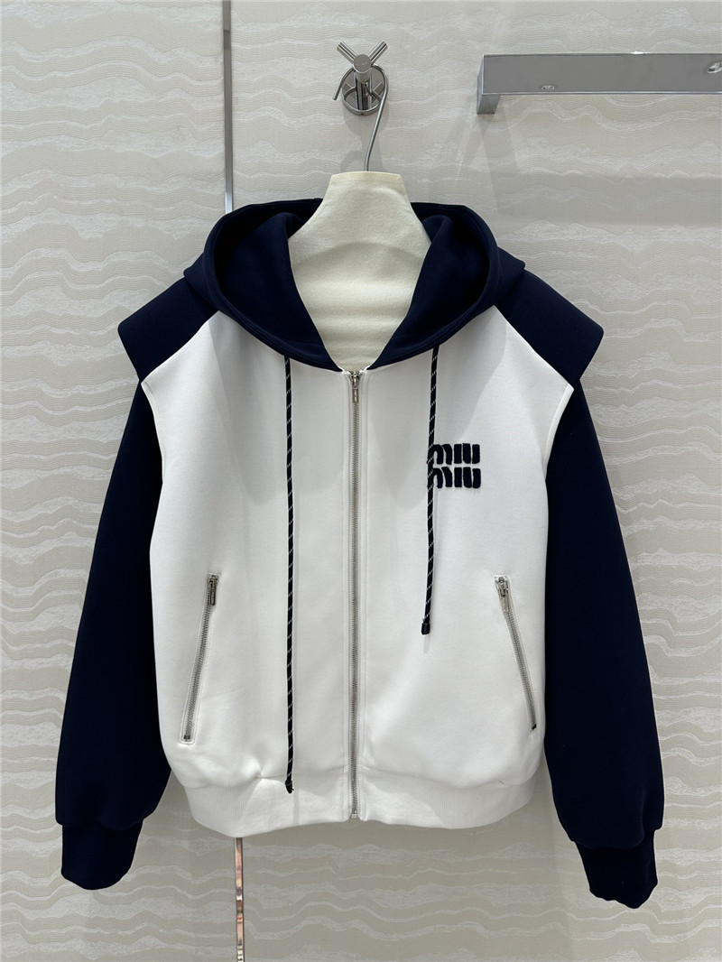 M1um1u sweatshirt suit
