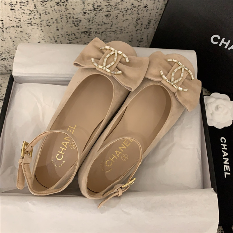 Ch**el mary janes nude velvet flats with strass & metal