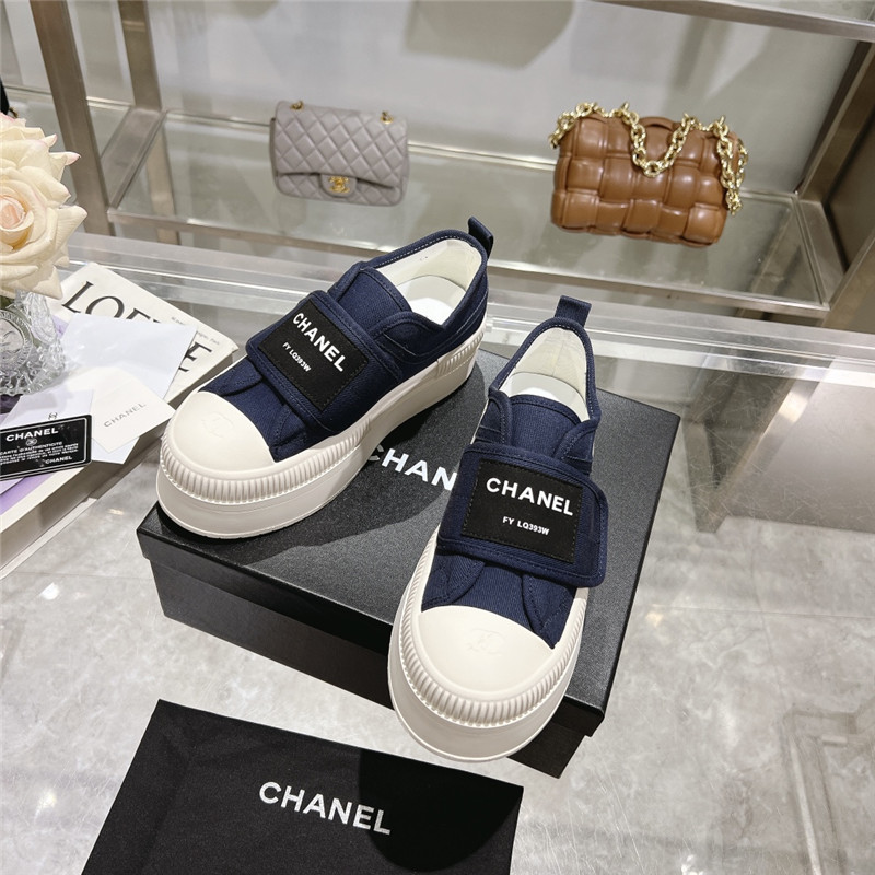 Ch**el canvas velcro sneakers