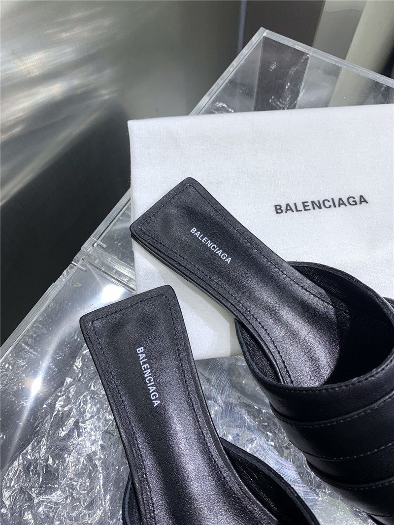 Ba1en*iaga black belt pointed toe mules