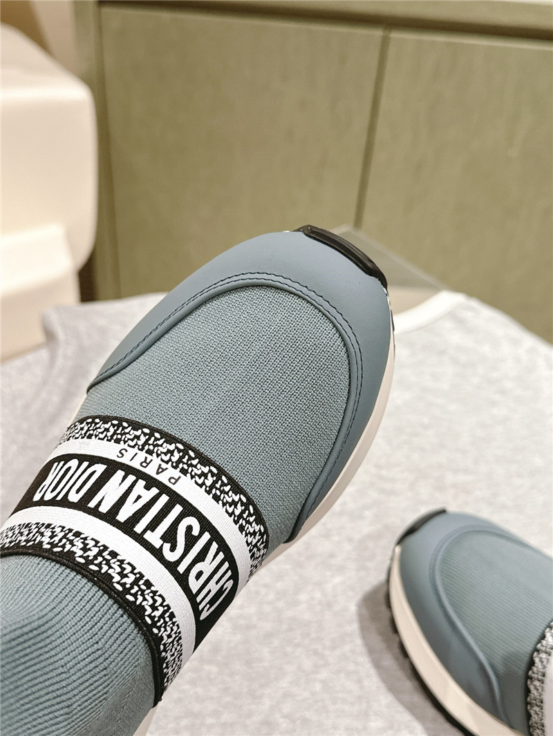 D10r high top sock sneakers in blue