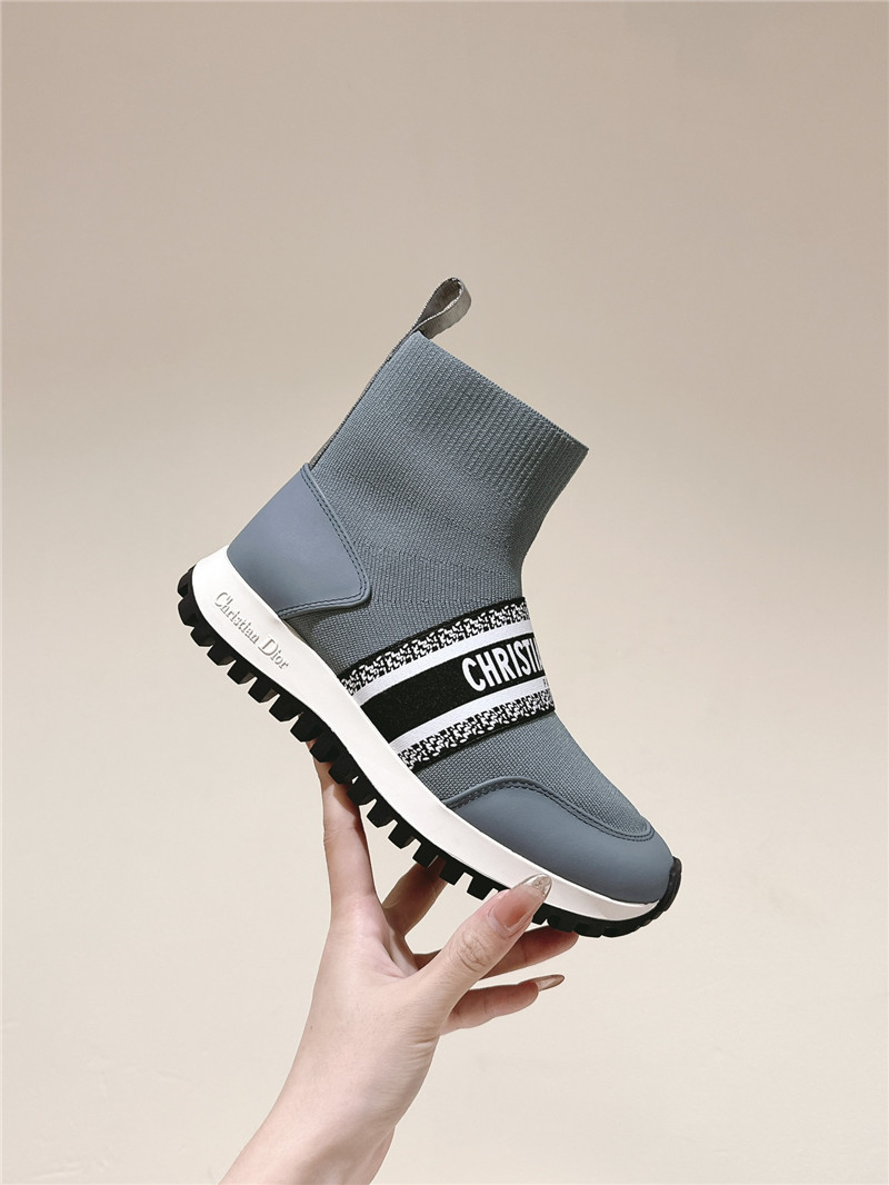 D10r high top sock sneakers in blue