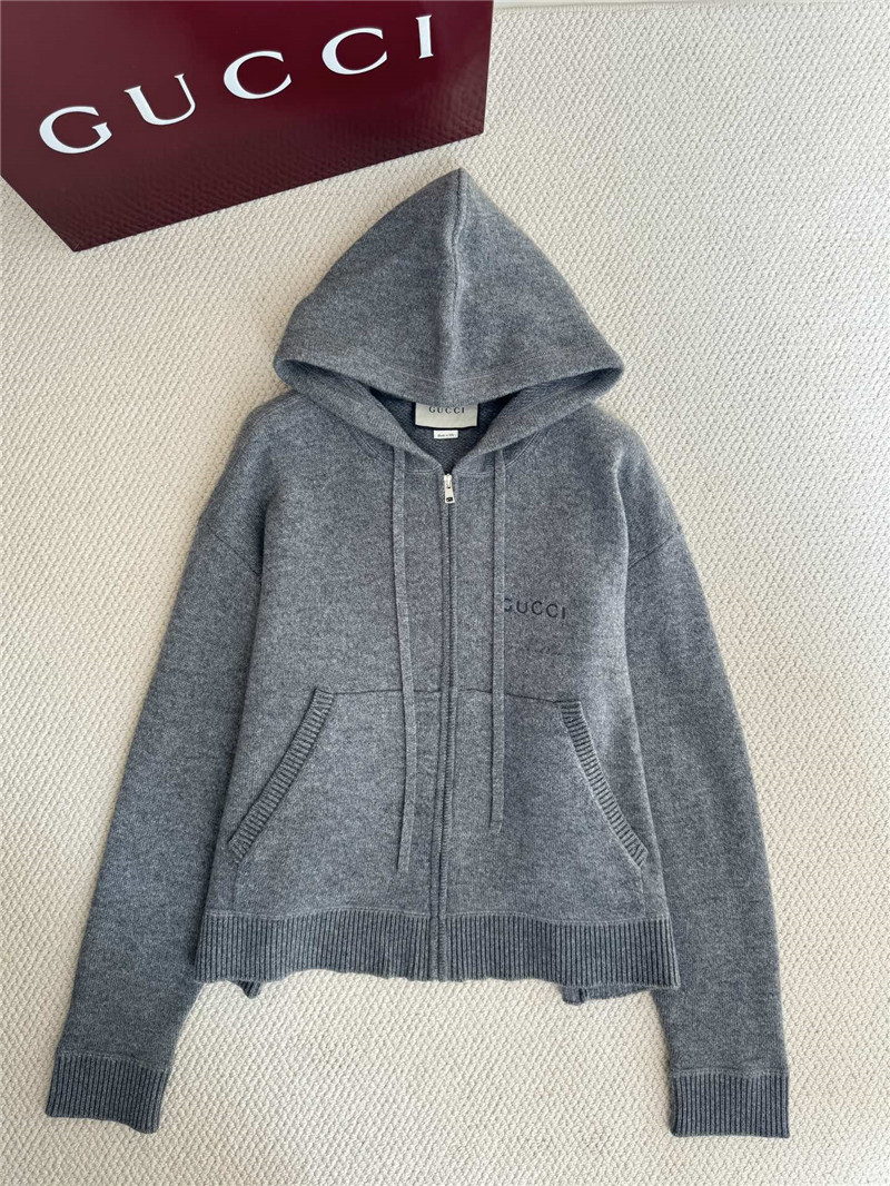 Gvc*1 zip-up knit hoodie in grey