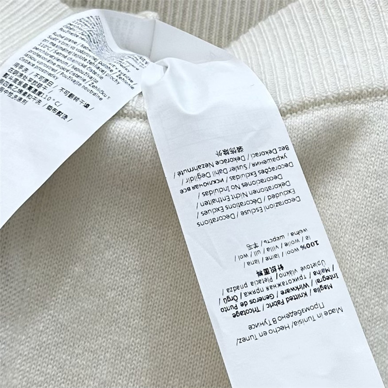 Vanitoo cashmere top + straight pants set