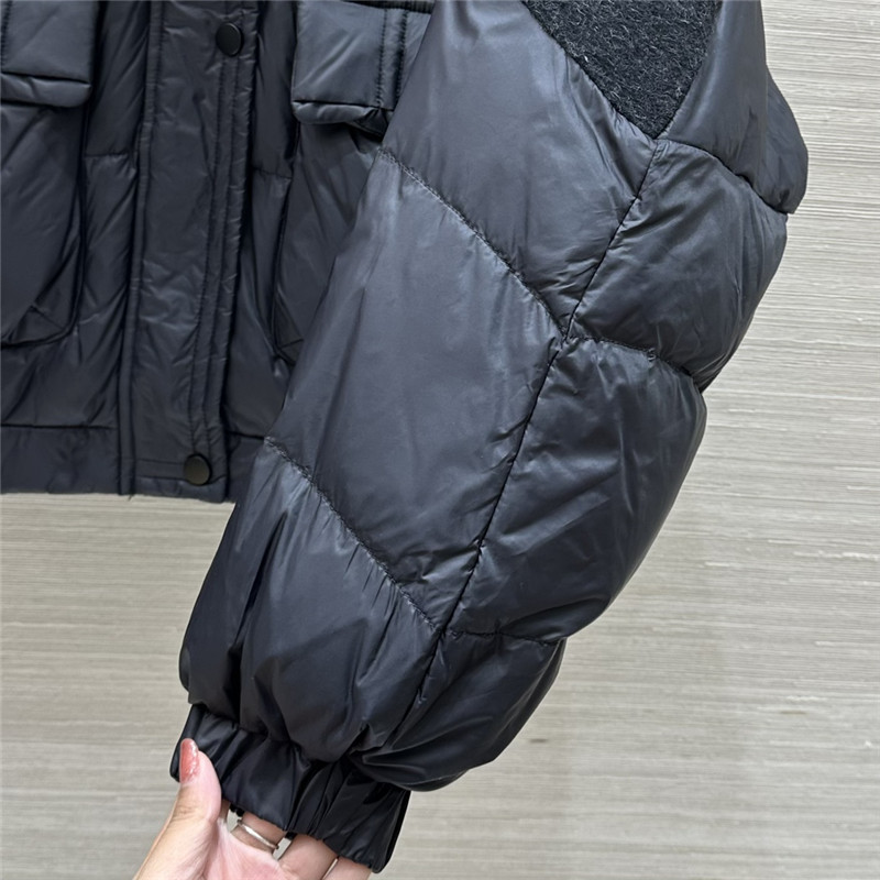 L0r0 P1ana short goose down jacket