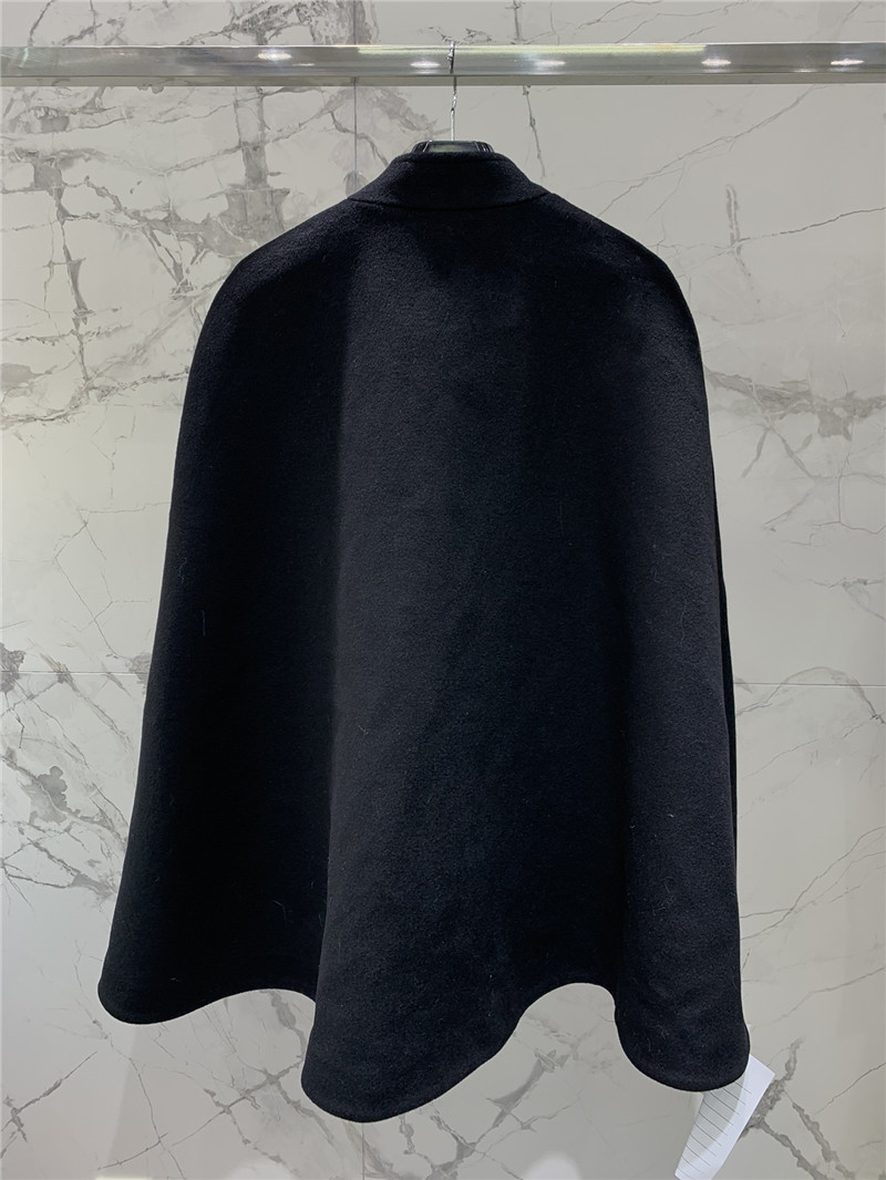 Ce1i*e military cape coat