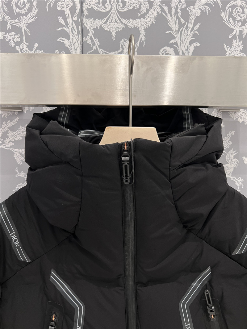 D10r co-branded ski down jacket