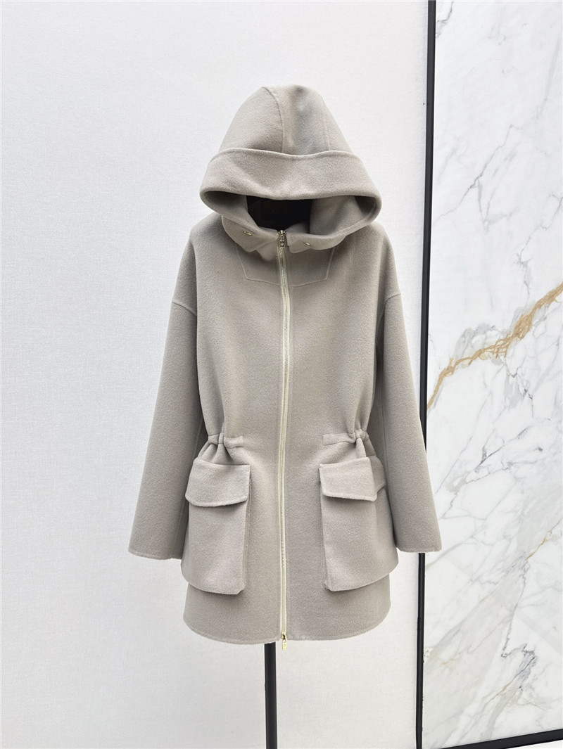 L0r0 P1ana wool tweed coat