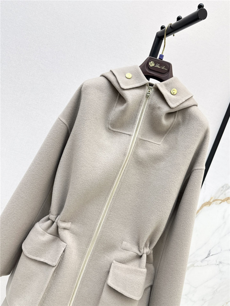 L0r0 P1ana wool tweed coat