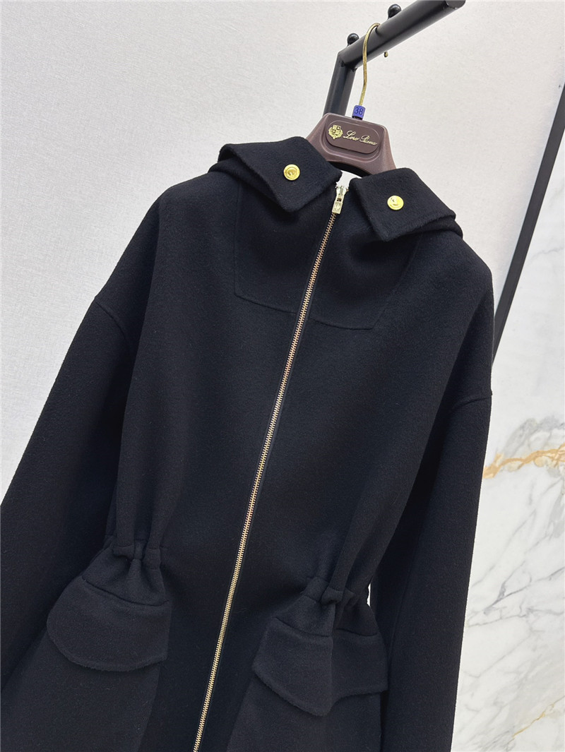 L0r0 P1ana wool tweed coat