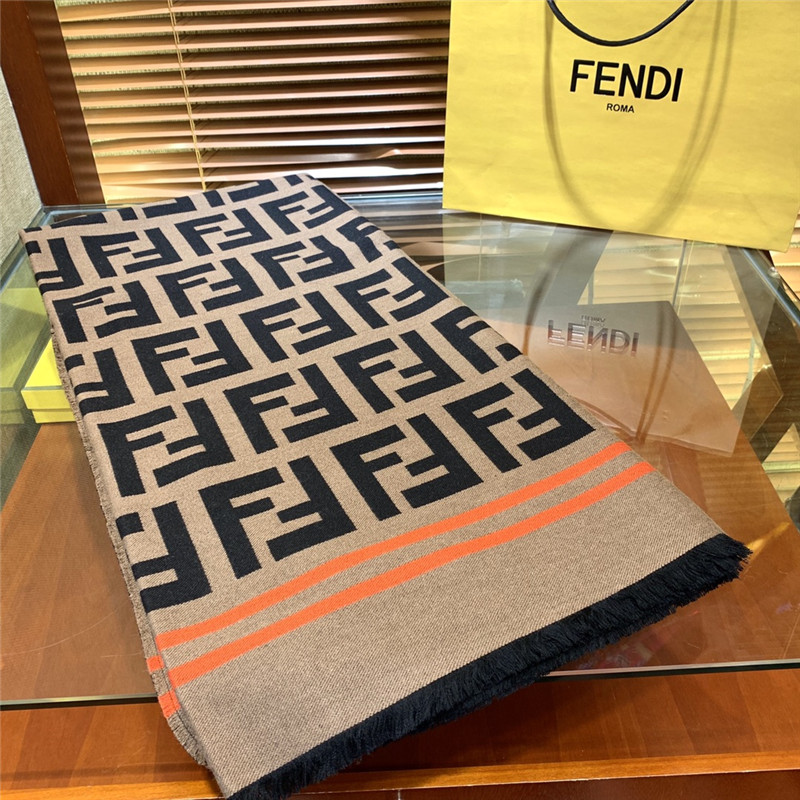 F**di letter cape