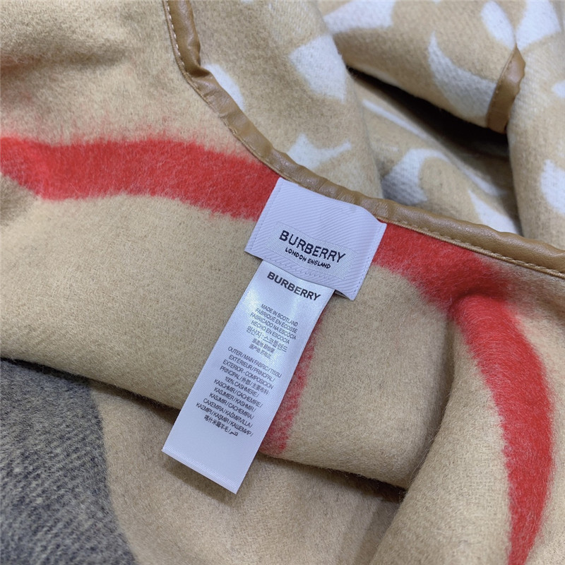Bv*b*rry jacquard cape