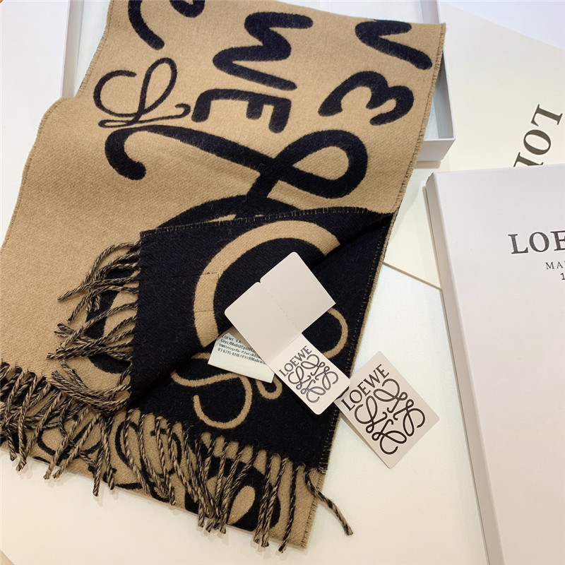 L0ew* beige/dark blue double-sided letter scarf