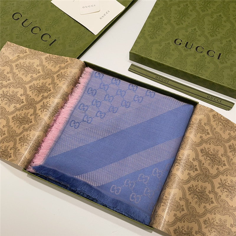 Gvc*1 letter jacquard two-tone shawl