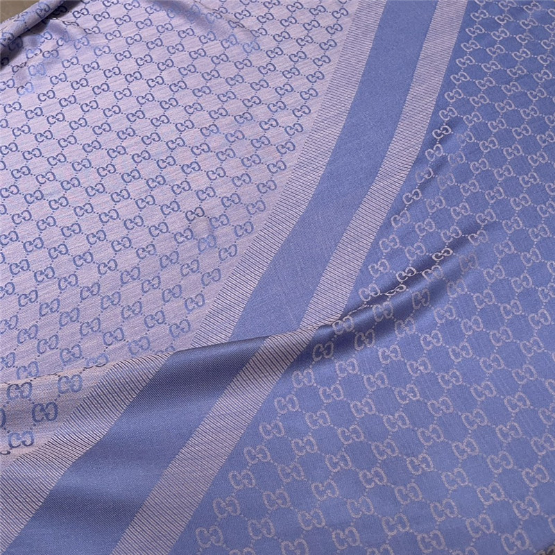 Gvc*1 letter jacquard two-tone shawl