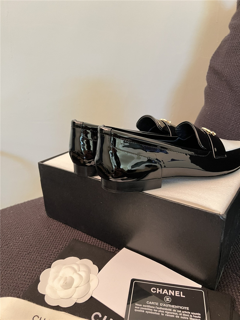 Ch**el pointed toe black/white pattern loafers