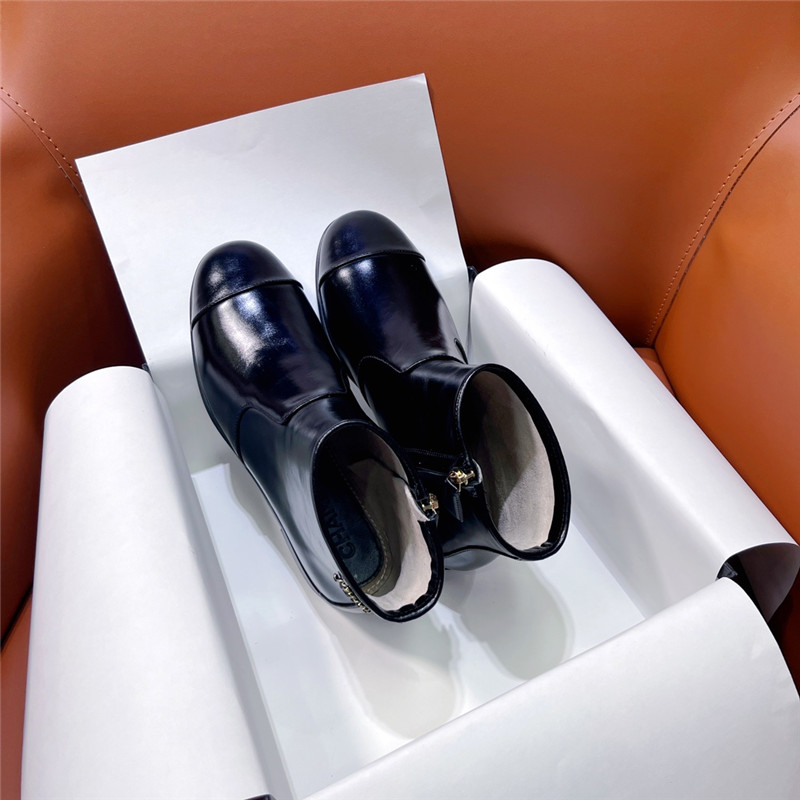 Ch**el calfskin ankle boots
