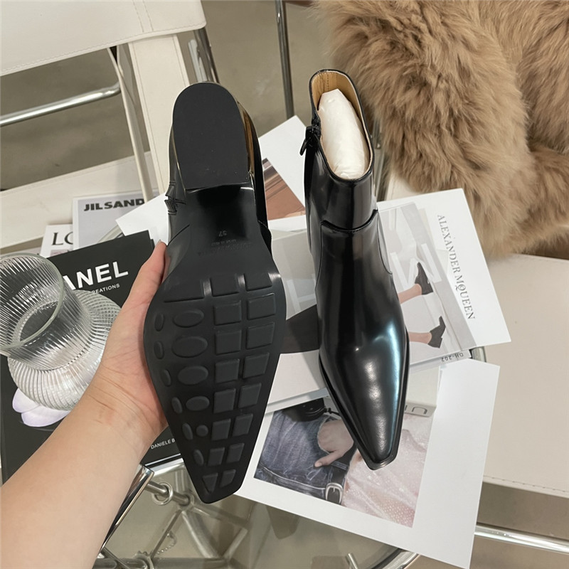 b0tt*ga Ven*ta tex pointed toe ankle boots