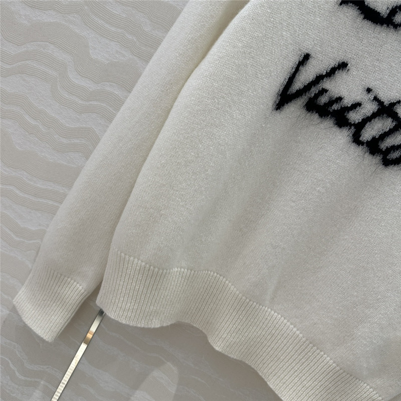 l0vis Vvtt0n brushed knit pullover white