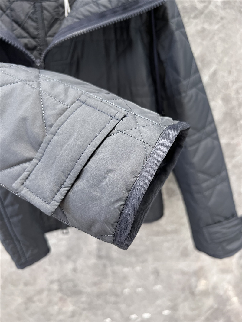 D10r hooded padded jacket