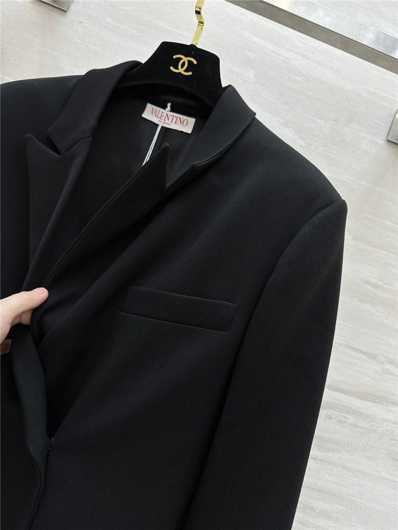 Va1e*ntin0 suit jacket