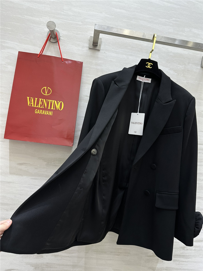 Va1e*ntin0 suit jacket