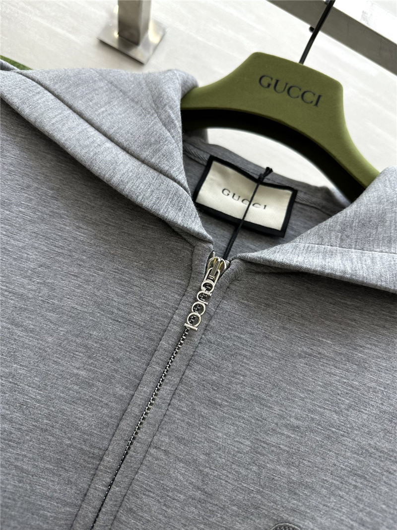 Gvc*1 casual suit