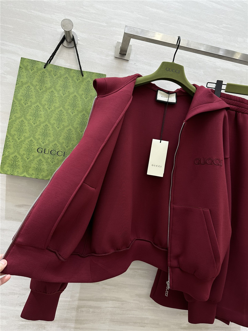 Gvc*1 casual suit