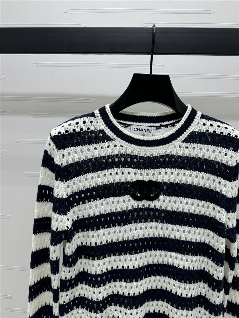 Ch**el hollow stripe black & white sweater