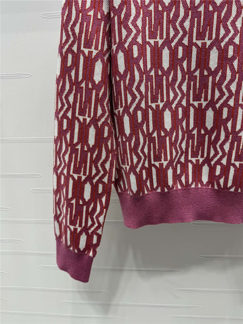 D10r oblique crew-neck sweater red